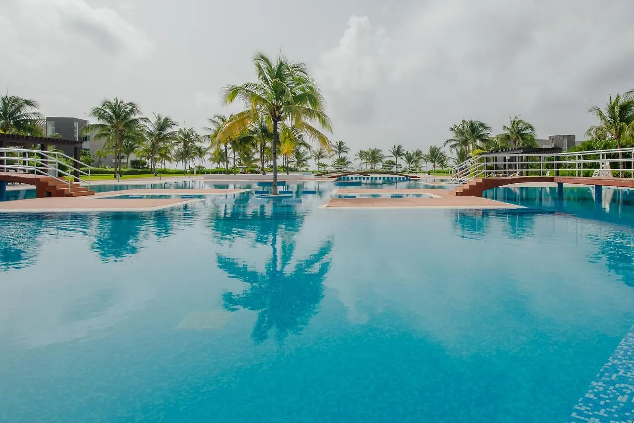 Marea Azul Condominium By Chezplaya Playa del Carmen Mexico