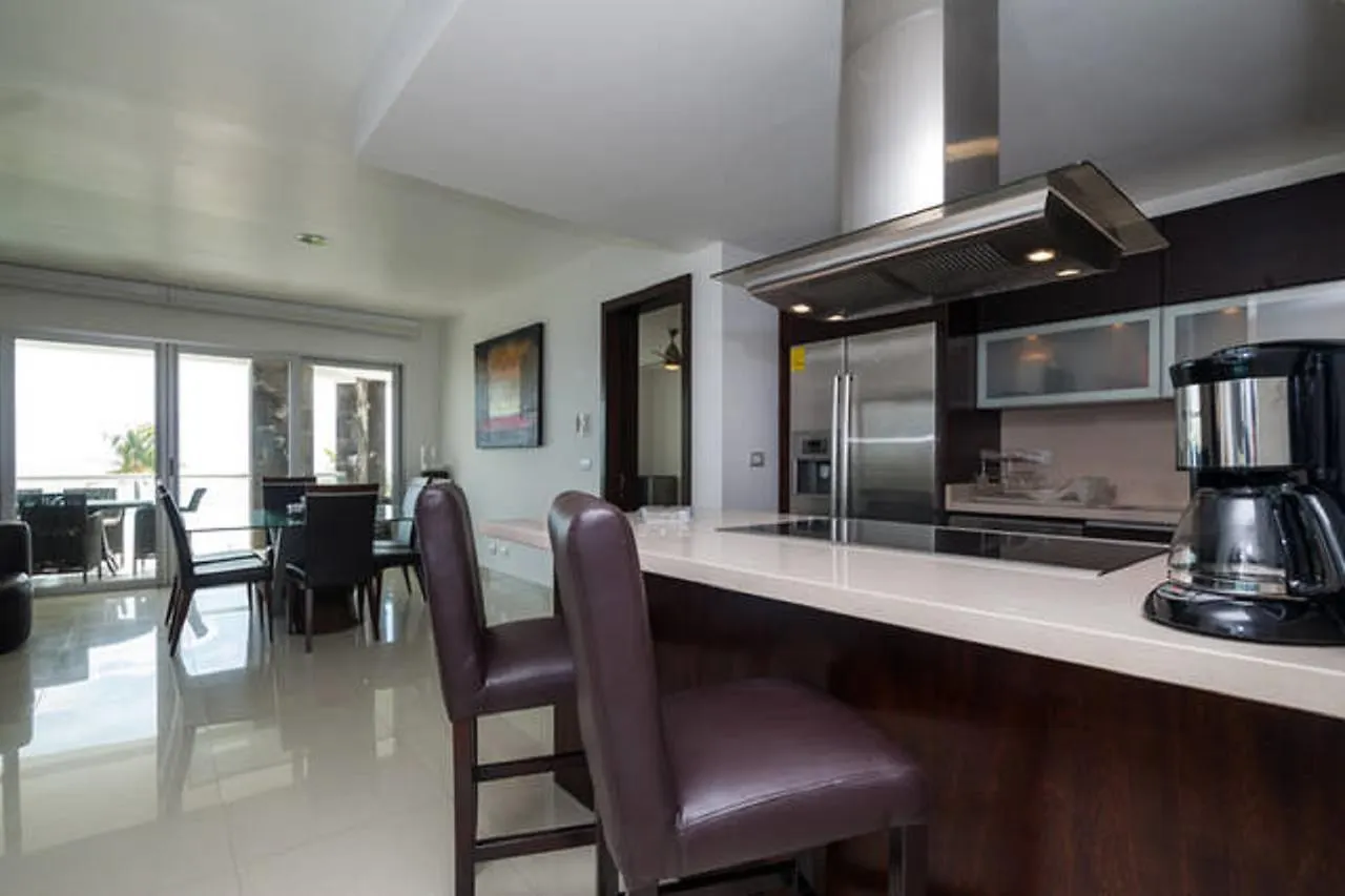 Aparthotel Marea Azul Condominium By Chezplaya Playa del Carmen