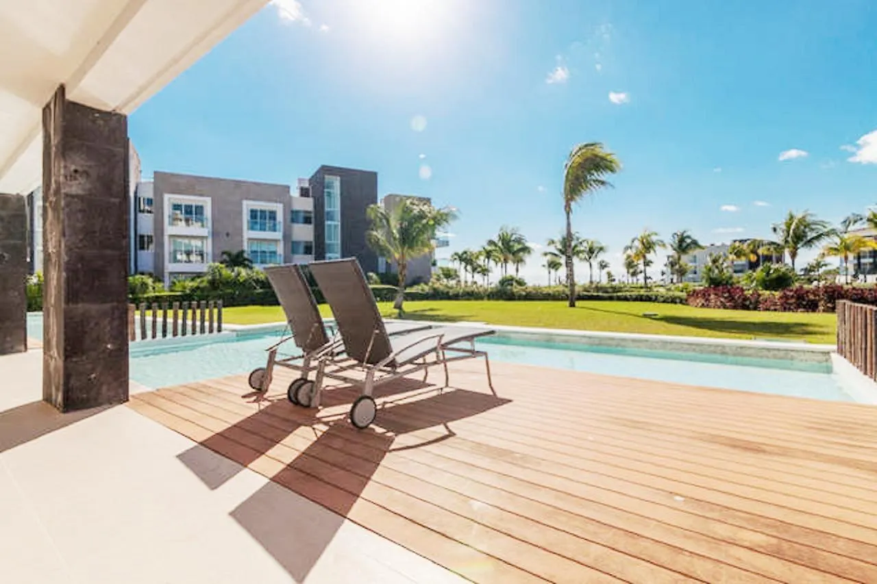 Marea Azul Condominium By Chezplaya Playa del Carmen
